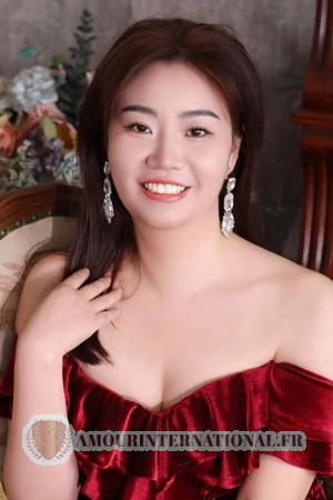 Ladies of Chine