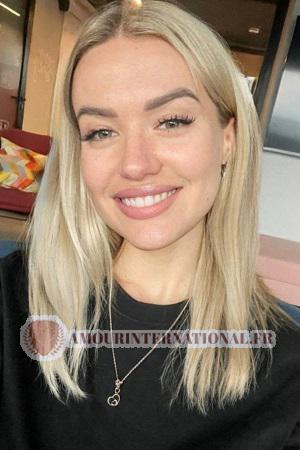 221663 - Daria Âge: 23 - Ukraine
