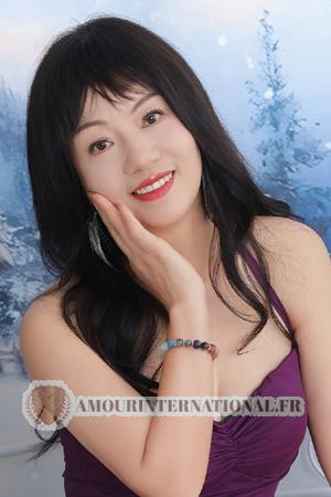 Ladies of Chine