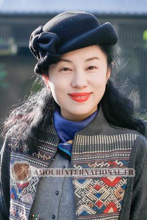 Ladies of Chine
