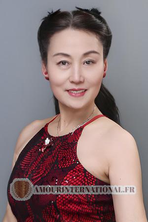 Ladies of Chine