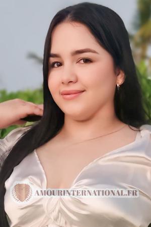 222162 - Maria Alejandra &Acirc;ge: 27 - Colombie