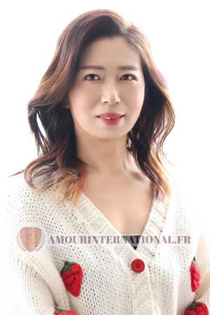 Ladies of Wuxi