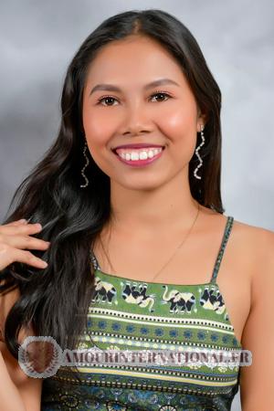 223136 - Lea Âge: 26 - Philippines
