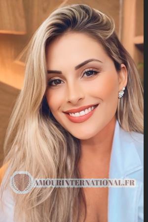 224601 - Claudia &Acirc;ge: 42 - Brazil