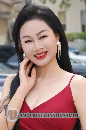Ladies of Chine