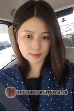 Ladies of Chine