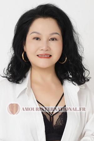 227229 - Isabelle� &Acirc;ge: 56 - Chine