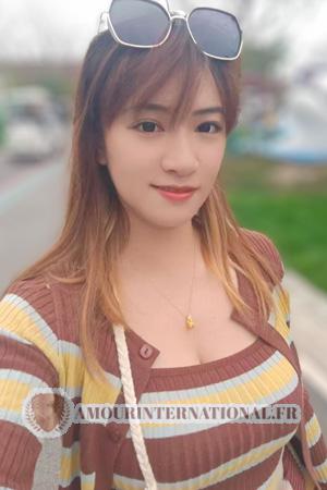 Ladies of Chine