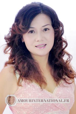 Ladies of Chine