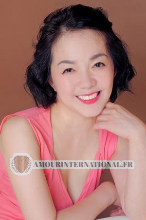 Ladies of Chine