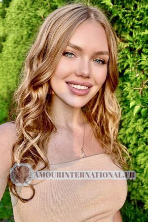 228180 - Tanya &Acirc;ge: 24 - Ukraine