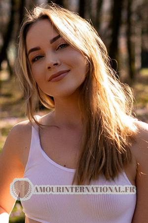 228183 - Julia &Acirc;ge: 33 - Ukraine