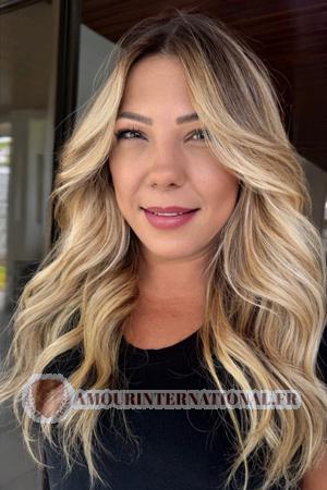 228379 - Cindy &Acirc;ge: 52 - Costa Rica