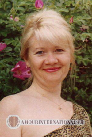 51483 - Natalia &Acirc;ge: 41 - Russie