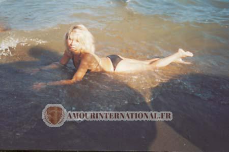 52938 - Irina &Acirc;ge: 40 - Russie