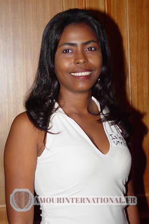 53513 - Isley &Acirc;ge: 36 - Colombie