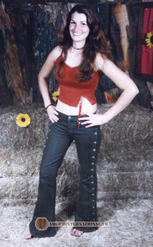 55359 - Isabel &Acirc;ge: 28 - Costa Rica