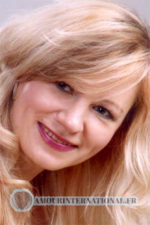 58386 - Angela &Acirc;ge: 40 - Ukraine