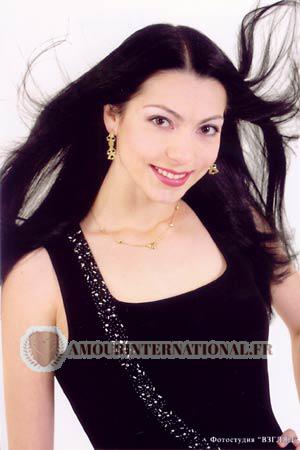 68940 - Julia &Acirc;ge: 28 - Ukraine