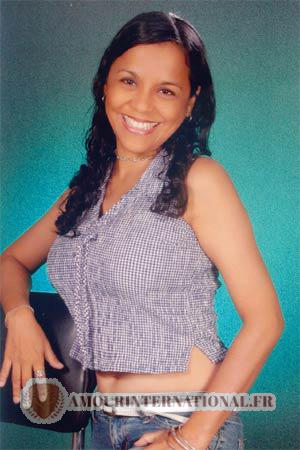 73089 - Rosa Maria &Acirc;ge: 37 - Colombie