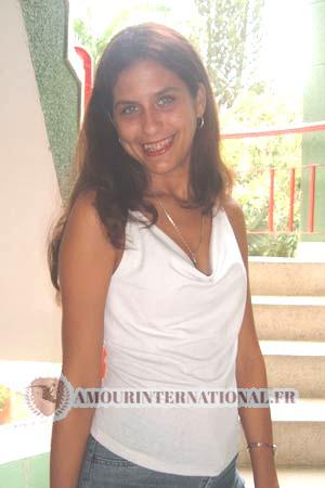 73260 - Rosa Isabel &Acirc;ge: 27 - Colombie