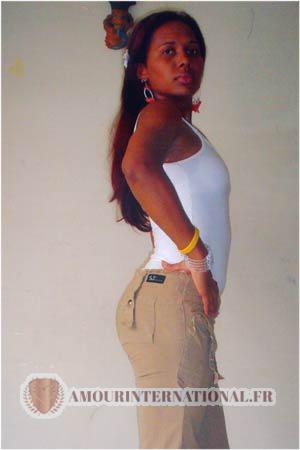 73537 - Yusney &Acirc;ge: 32 - Colombie