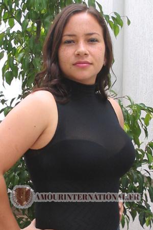 73551 - Maria Isabel &Acirc;ge: 26 - Colombie