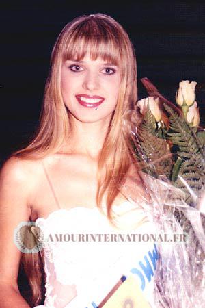73889 - Yana Âge: 27 - Ukraine