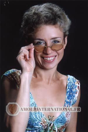 74173 - Helen &Acirc;ge: 40 - Russie