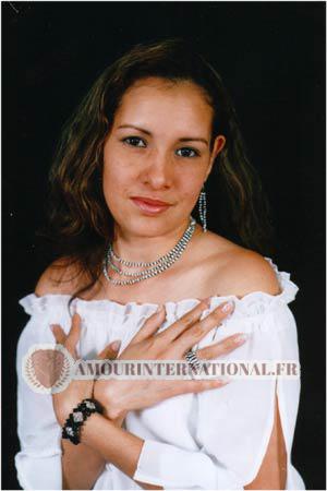 77081 - Lina &Acirc;ge: 32 - Colombie