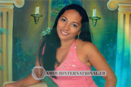 77825 - Rosa del Carmen &Acirc;ge: 28 - Colombie