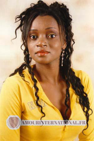 79702 - Maria Yuliza &Acirc;ge: 30 - Colombie