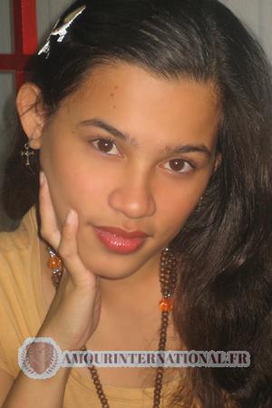 84758 - Janine Âge: 22 - Philippines