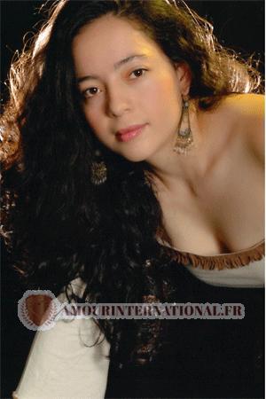 90242 - Helen &Acirc;ge: 27 - Colombie