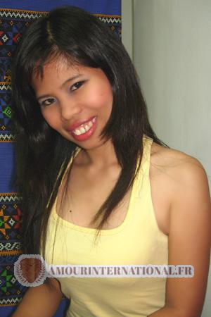 92382 - Cherlyn &Acirc;ge: 28 - Philippines